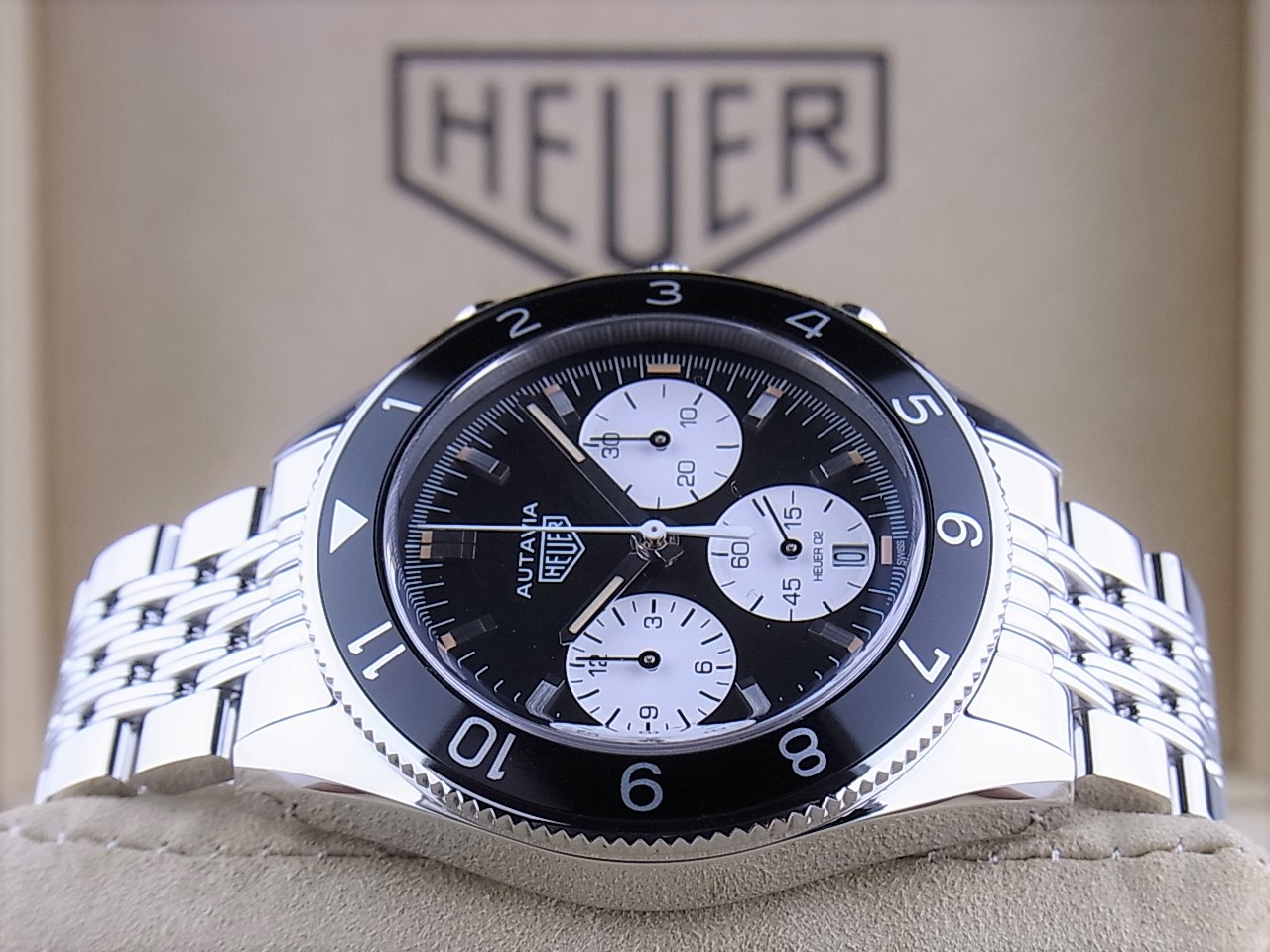 TAG HEUER】タグホイヤー オータヴィア ヘリテージキャリバー02 クロノグラフ CBE2110 自動巻き メンズ_709860 メンズ腕時計