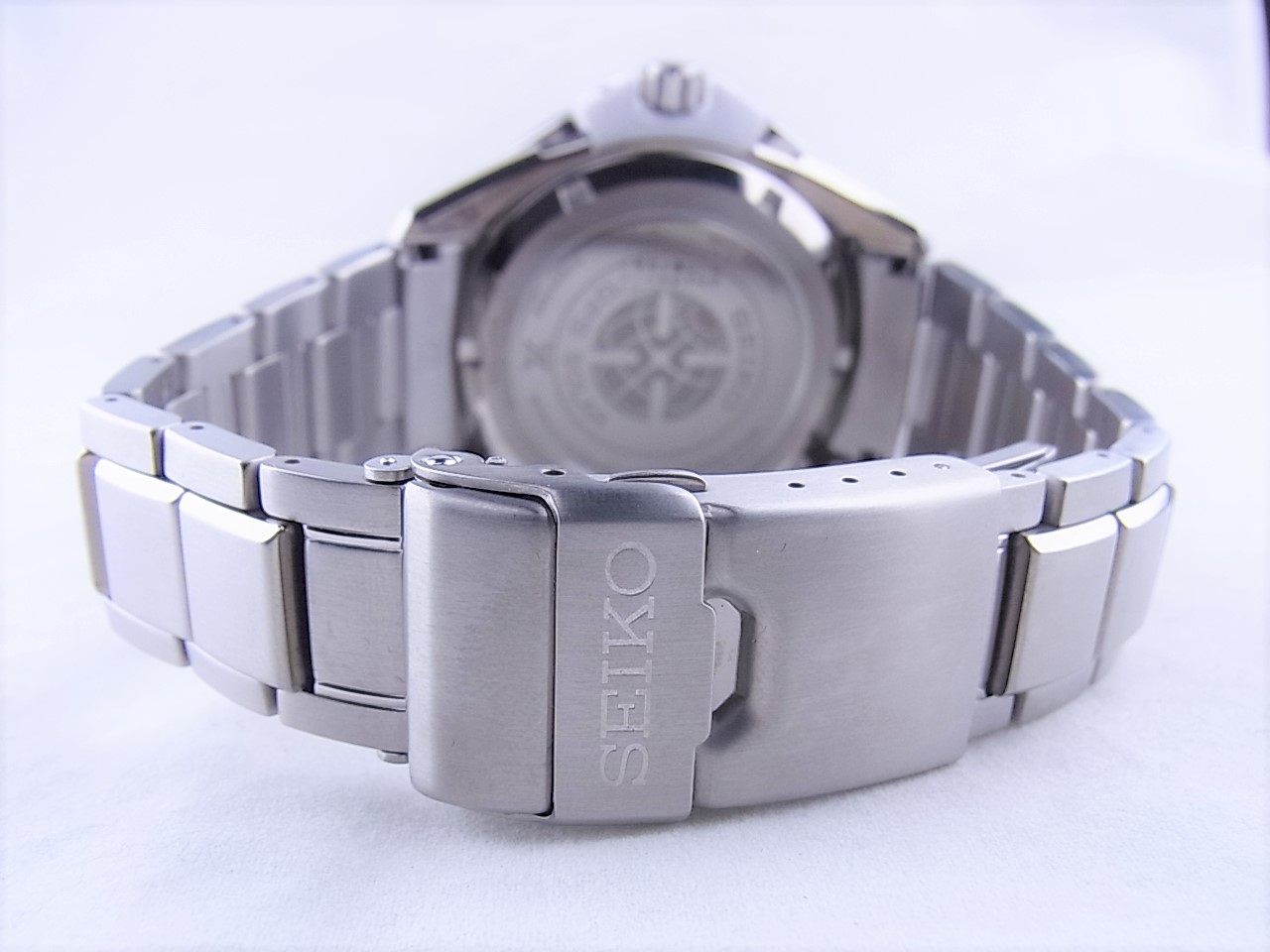 セイコープロスペックス マリーンマスター オーシャンクルーザー 白石康次郎スペシャルモデル1500本限定8X53-0AK0-2  SBED001を最安値販売価格に挑戦中 新品－ブランド時計販売のクエリ
