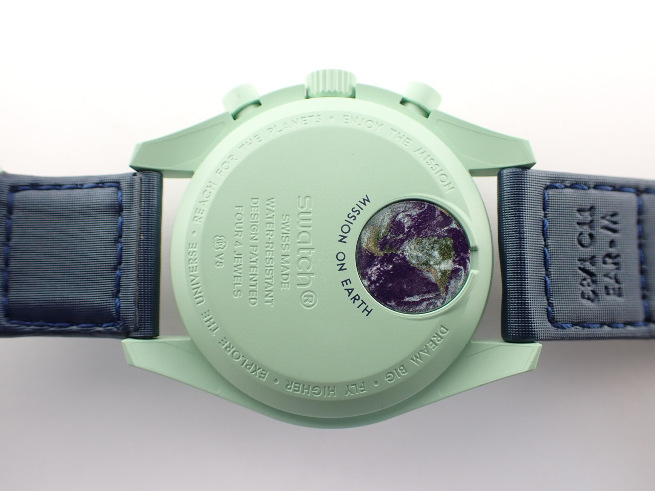 メンズ腕時計 オメガ×スウォッチ ミッションオンアース 地球 クロノグラフ SO33G100 ネイビー文字盤 クォーツ Sランク