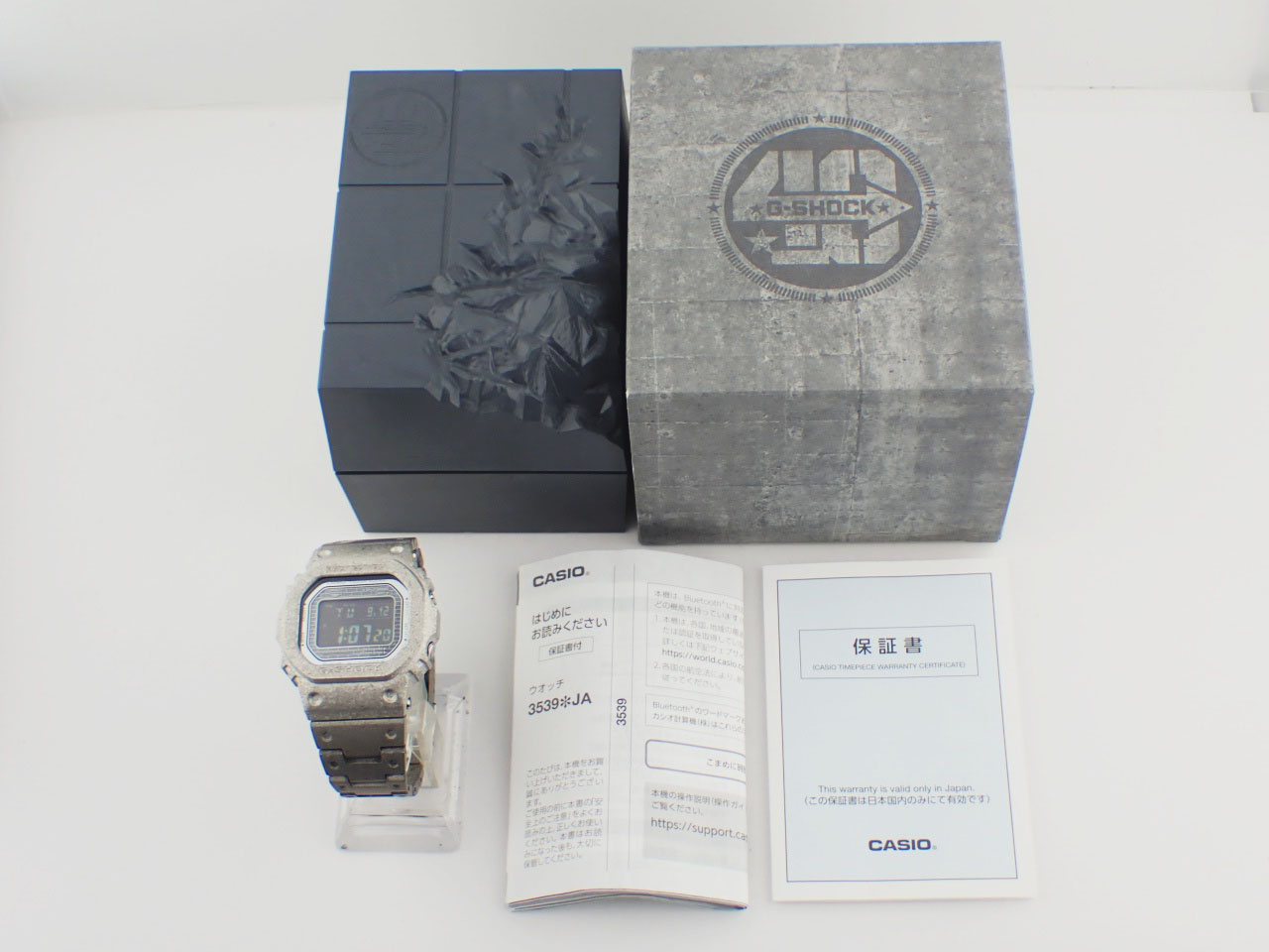 カシオ Gショック 5000シリーズ 40周年記念 限定モデル GMW-B5000PS-1JR 中古美品