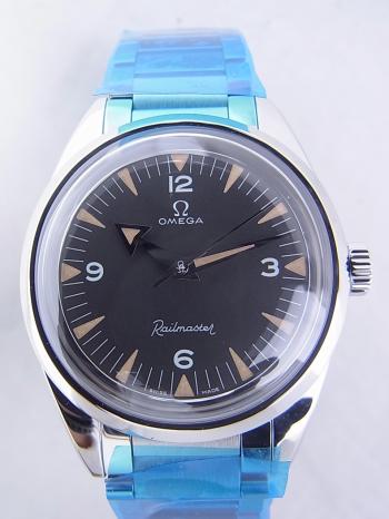 オメガ シーマスター レイルマスター1957 トリロジー220.10.38.20.01.002新品仕上げ済み