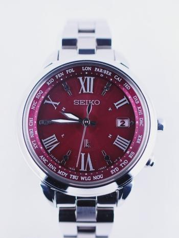 セイコー Lukia ラッキーパスポート レッド文字盤 SSQV019 中古美品
