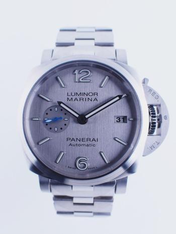 パネライ ルミノールマリーナ シルバー文字盤 PAM00977 新品仕上げ済