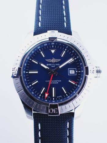 ブライトリング アベンジャー GMT 45 オートマチック A32395101C1X1(A32395) 新品