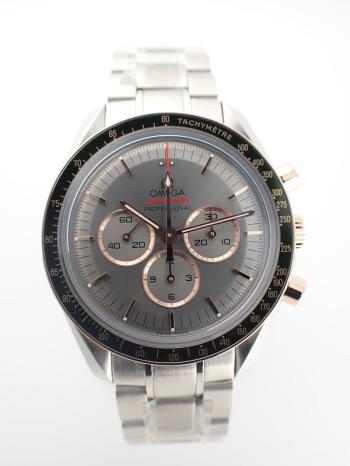 オメガ スピードマスター 東京2020 リミテッドエディション グリーンベゼル 522.20.42.30.06.001 新品