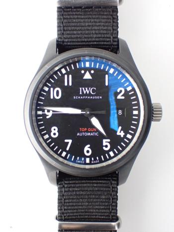 IWC パイロットウォッチ トップガン ブラック文字盤 IW326901 中古