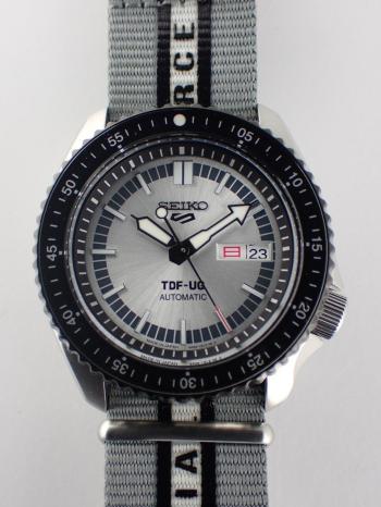 セイコー 5スポーツ ウルトラセブン55周年記念 数量限定 SBSA195(4R36-14S0) 新品