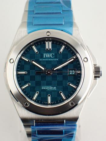 IWC インヂュニア オートマチック 40 グリーン文字盤 メンズ IW328903 新品仕上げ済