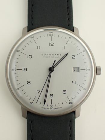 ユンハンス マックスビル 多周波電波式ソーラームーブメント カーフレザーベルト 059.2023.02 新品