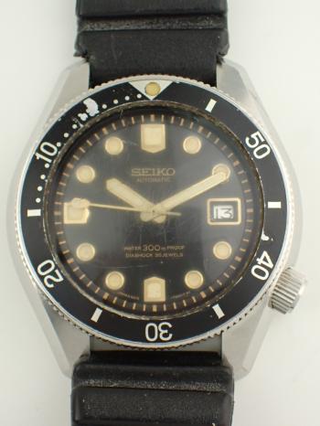 セイコー アンティーク プロフェッショナル300m 62ダイバー 6215-7000 中古