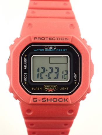 カシオ G-SHOCK ナノ レッド DWN-5600-4JR 未使用